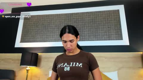 Chloe  online show from March 17, 2026, 12:41 pm