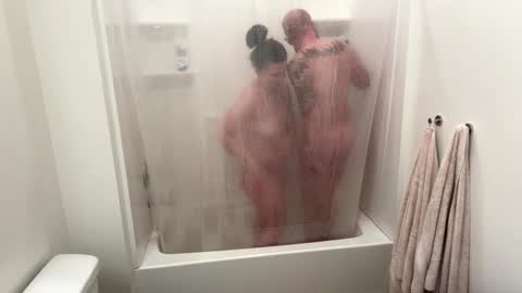 chloejaxxx online show from September 20, 2025, 3:18 am