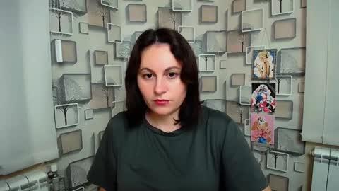 Chloe online show from November 11, 2025, 11:54 am