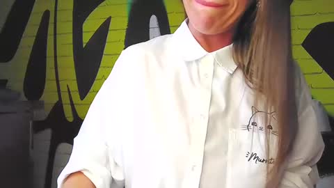 Snapshot of chloelewd chatting on December 22, 2024, 8:49 am ChloeLewd online show from December 22, 2024, 8:49 am