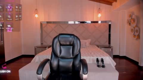 Chloe  OF chloemanson online show from December 3, 2024, 7:33 pm