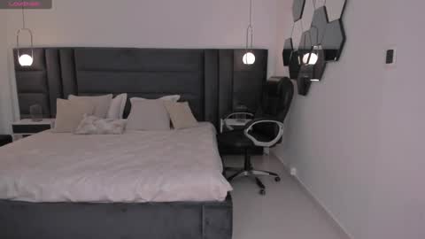 Chloe  OF chloemanson online show from January 18, 2025, 8:40 pm