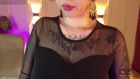 Snapshot of chloerossee chatting on October 23, 2025, 2:00 am Chloe rosse online show from October 23, 2025, 2:00 am