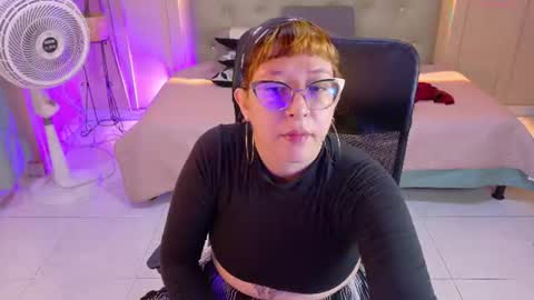 Chloe rosse online show from July 6, 2026, 1:19 pm