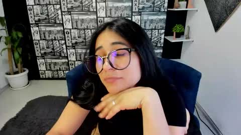 Snapshot of chloeturner_ chatting on December 2, 2025, 7:09 pm ChloeTurner online show from December 2, 2025, 7:09 pm