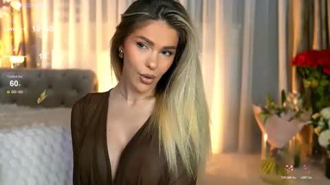 Chloe online show from March 26, 2026, 9:53 pm