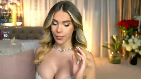 Chloe online show from April 16, 2026, 8:31 pm