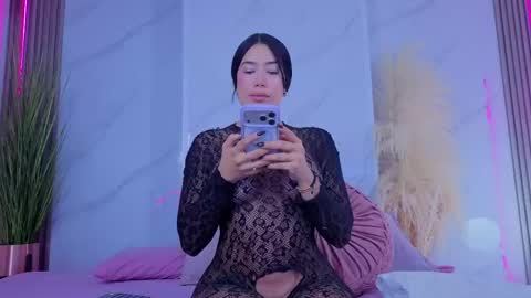 Snapshot of chlooee_ chatting on April 27, 2026, 2:09 am Chlooe online show from April 27, 2026, 2:09 am