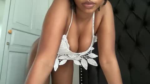 Snapshot of choclety chatting on February 22, 2026, 10:03 am choclety online show from February 22, 2026, 10:03 am