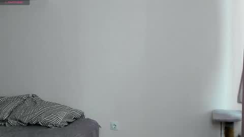 choco_meowx online show from May 13, 2026, 10:01 am