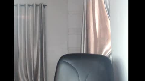 choco_petitqueen online show from March 4, 2026, 7:47 am