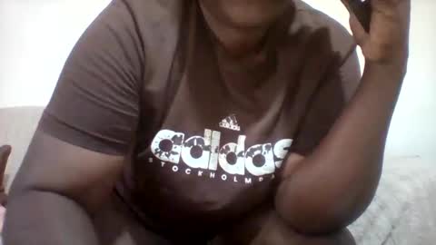 chocobabe002 online show from October 29, 2025, 12:18 pm