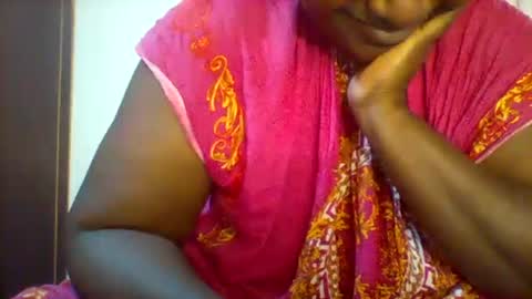 Snapshot of chocobabe002 chatting on May 19, 2026, 3:57 am chocobabe002 online show from May 19, 2026, 3:57 am