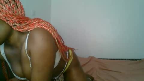 Snapshot of chocobear22 chatting on October 28, 2025, 6:17 am chocobear22 online show from October 28, 2025, 6:17 am