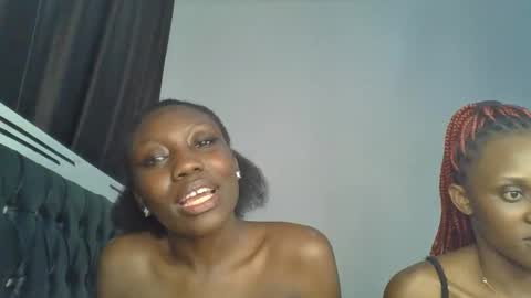 Snapshot of chocobear22 chatting on November 30, 2025, 10:03 pm chocobear22 online show from November 30, 2025, 10:03 pm