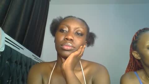 Snapshot of chocobear22 chatting on December 2, 2025, 10:27 pm chocobear22 online show from December 2, 2025, 10:27 pm