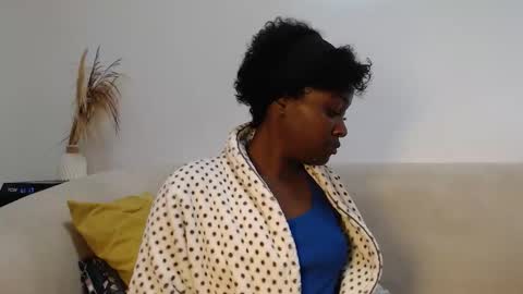 Snapshot of chocolate_desiree chatting on May 2, 2026, 9:03 am Lofti online show from May 2, 2026, 9:03 am