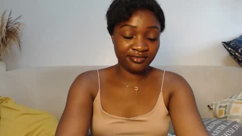 Snapshot of chocolate_desiree chatting on May 3, 2026, 10:10 am Lofti online show from May 3, 2026, 10:10 am