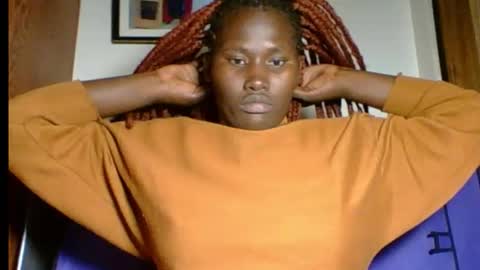 chocolate sabrina24 online show from March 18, 2026, 10:57 pm