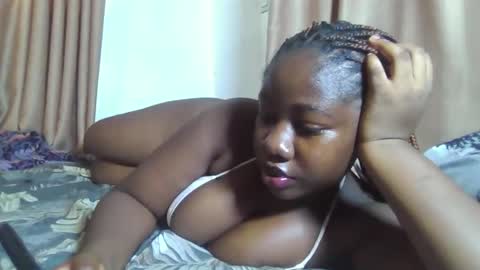 Snapshot of chocolateassgirl61 chatting on January 16, 2026, 10:30 am chocolateassgirl61 online show from January 16, 2026, 10:30 am