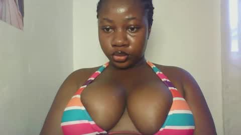 Snapshot of chocolateassgirl61 chatting on February 8, 2026, 4:21 pm chocolateassgirl61 online show from February 8, 2026, 4:21 pm