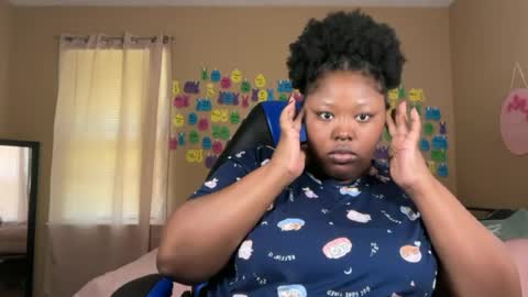 Snapshot of chocolatebunnyxx69 chatting on June 19, 2026, 6:56 pm Melina online show from June 19, 2026, 6:56 pm