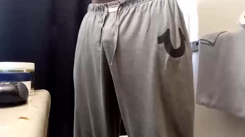 Snapshot of chocolatedilf chatting on December 31, 2024, 8:12 pm chocolatedilf online show from December 31, 2024, 8:12 pm