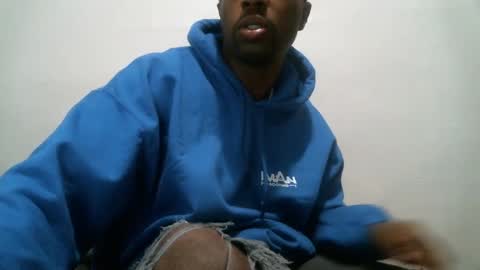 Snapshot of chocolatedolla chatting on January 10, 2025, 12:17 am chocolatedolla online show from January 10, 2025, 12:17 am