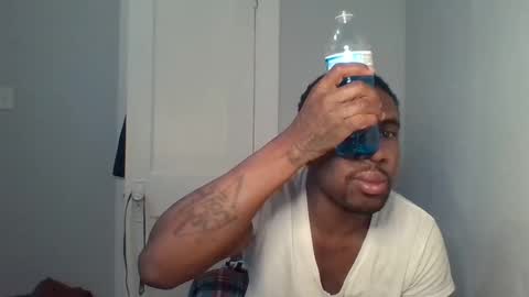 Snapshot of chocolatedolla chatting on February 14, 2025, 2:02 pm chocolatedolla online show from February 14, 2025, 2:02 pm