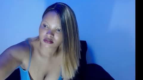 Snapshot of chocolatemilkebony chatting on January 29, 2025, 10:22 pm chocolatemilkebony online show from January 29, 2025, 10:22 pm