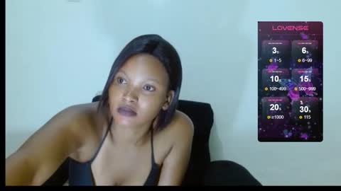 Snapshot of chocolatemilkebony chatting on September 20, 2025, 10:11 pm chocolatemilkebony online show from September 20, 2025, 10:11 pm