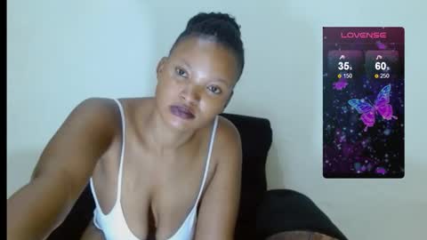 Snapshot of chocolatemilkebony chatting on October 30, 2025, 7:10 am chocolatemilkebony online show from October 30, 2025, 7:10 am