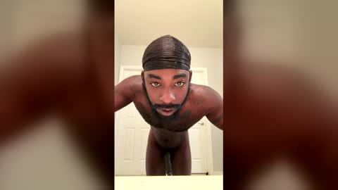 Snapshot of chocolatethundaxxx chatting on April 15, 2026, 12:06 am chocolatethundaxxx online show from April 15, 2026, 12:06 am
