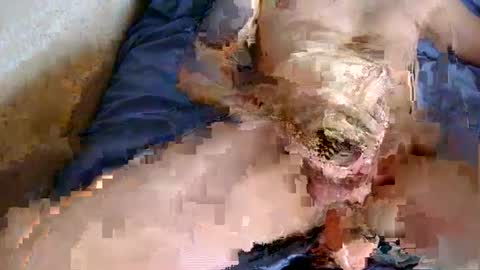 Snapshot of chpoor chatting on February 6, 2025, 2:04 pm davenz online show from February 6, 2025, 2:04 pm