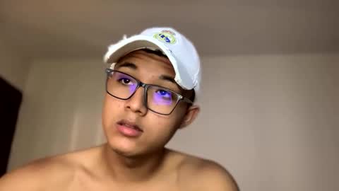 Chris online show from March 26, 2026, 2:44 pm