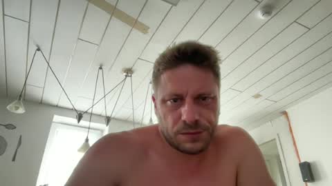 Snapshot of chris164 chatting on June 21, 2026, 2:19 pm Chris online show from June 21, 2026, 2:19 pm