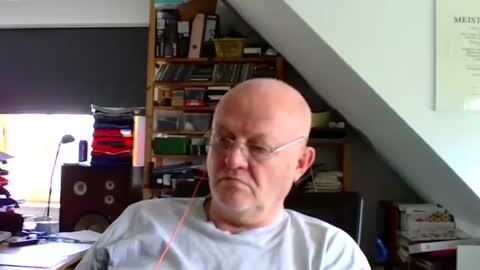 Chris online show from May 17, 2026, 11:39 am