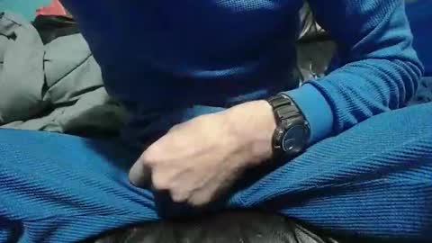 chris526520 online show from February 2, 2026, 5:06 am