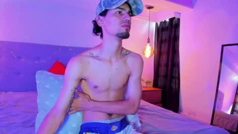 Snapshot of chris_angnel_ chatting on May 26, 2026, 12:45 pm chris angnel online show from May 26, 2026, 12:45 pm