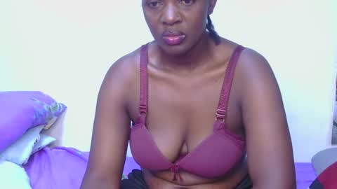 chris_crownie online show from December 18, 2025, 10:49 pm