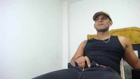 Snapshot of chris_dick2 chatting on April 23, 2026, 3:30 am chris_dick2 online show from April 23, 2026, 3:30 am