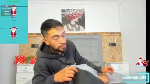 chris_kizz online show from December 27, 2024, 9:50 am