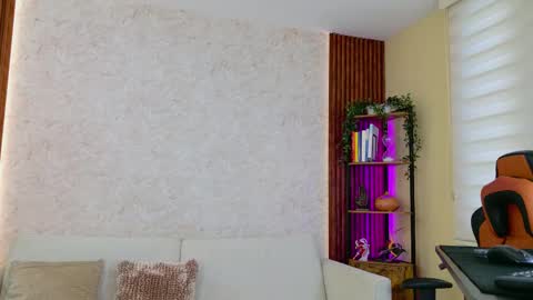 chris reilly online show from December 18, 2025, 10:49 pm