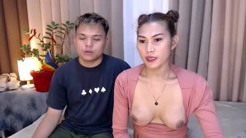 Snapshot of chris_sandra chatting on December 2, 2024, 12:41 am chris sandra online show from December 2, 2024, 12:41 am