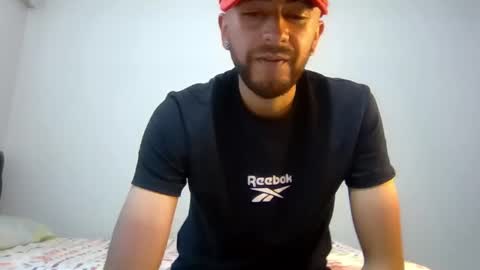 Snapshot of chris_sex80 chatting on January 16, 2025, 10:55 pm chris_sex80 online show from January 16, 2025, 10:55 pm