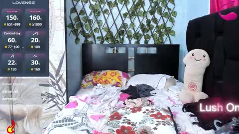 Snapshot of chris_shemale chatting on November 18, 2025, 6:34 pm chris online show from November 18, 2025, 6:34 pm