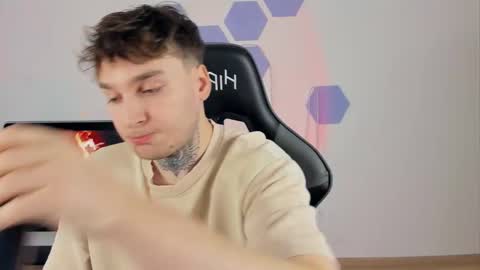 Chris Tyson online show from December 29, 2024, 8:55 am