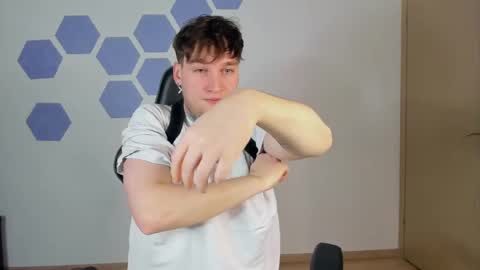 Chris Tyson online show from January 8, 2025, 6:31 pm