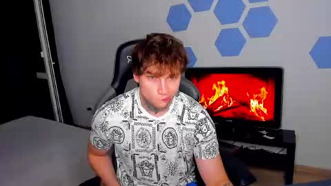 Snapshot of chris_tyson chatting on August 6, 2026, 7:16 pm Chris Tyson online show from August 6, 2026, 7:16 pm