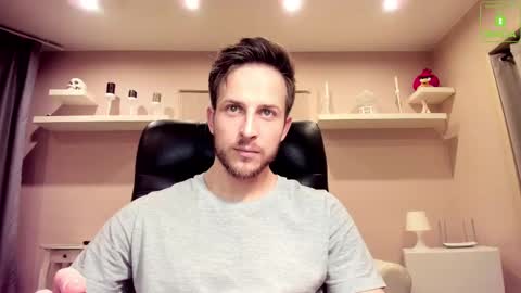 Snapshot of chriscarrey chatting on February 28, 2025, 10:17 pm Chris online show from February 28, 2025, 10:17 pm